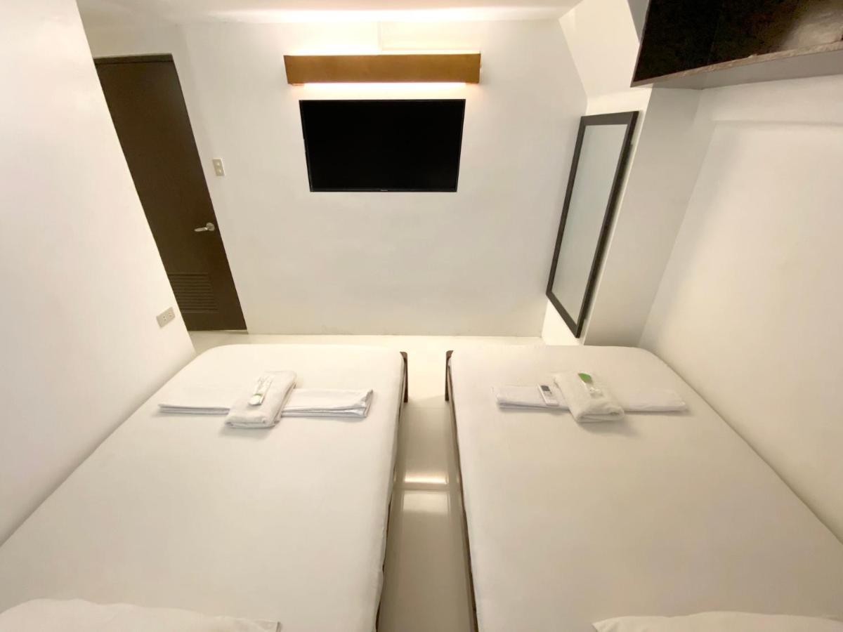 Hotel E Relaxed Haven Transient House Pasay Exterior foto