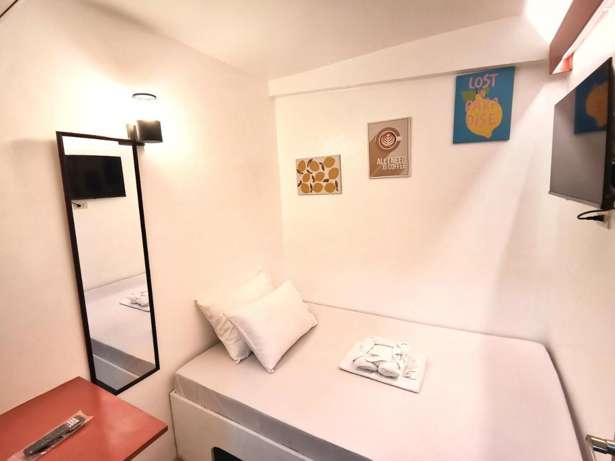 Hotel E Relaxed Haven Transient House Pasay Exterior foto
